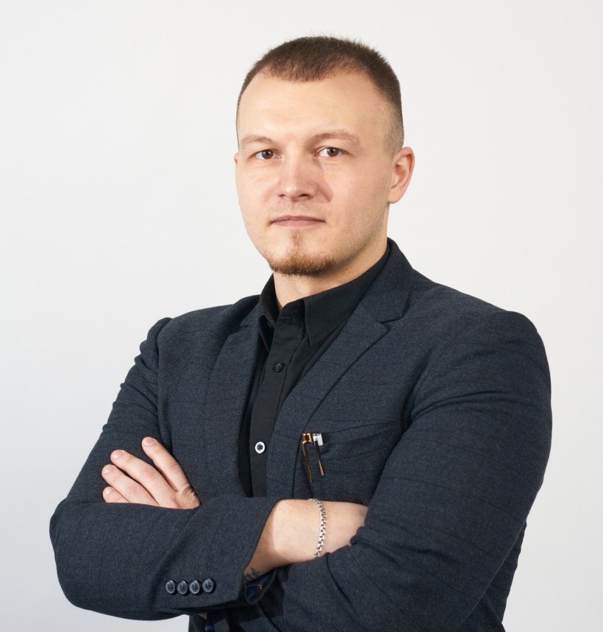Антон Чаусов